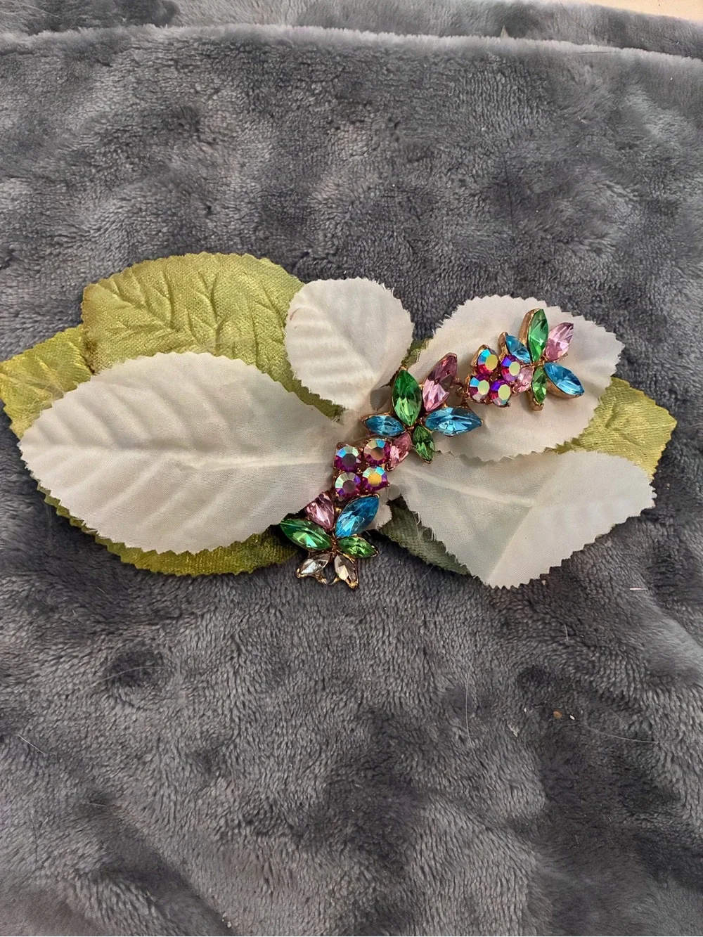Vintage Multicolor Navette Rhinestone Leaf Brooch Hairclip Vintage